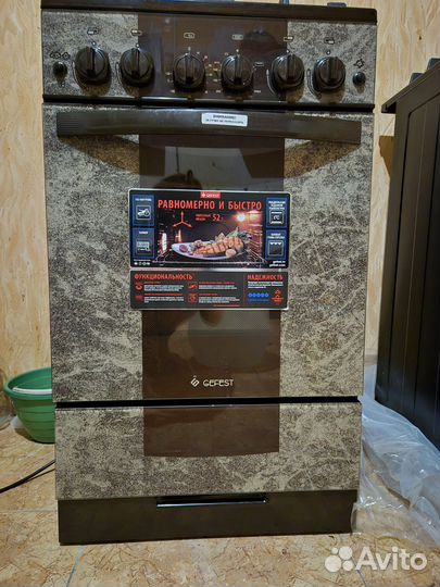 Газовая плита новая