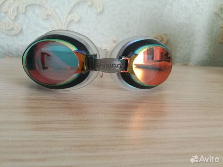 Очки для плавания Speedo