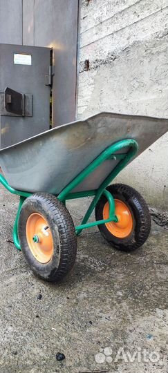 Тачка строительная