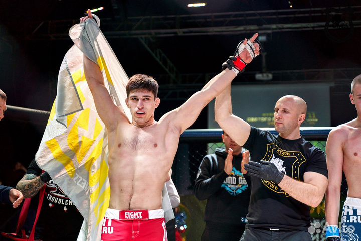 Тренер по боксу