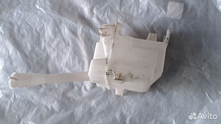 Бачок омывателя Kia Optima 4 jf