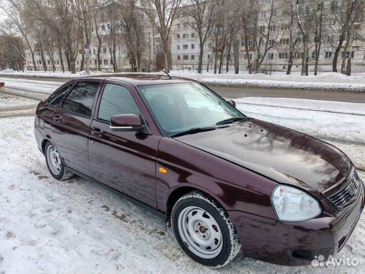 LADA Priora 1.6 МТ, 2011, 200 000 км