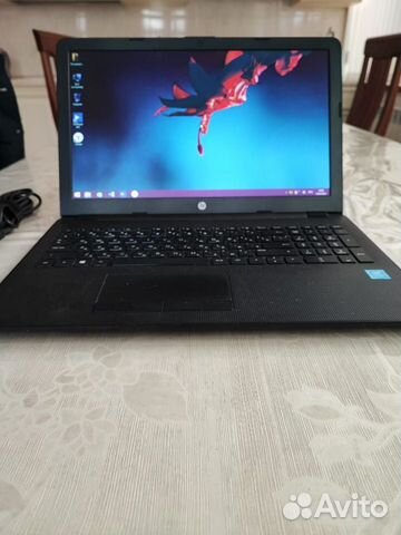 Ноутбук HP15-bs037ur