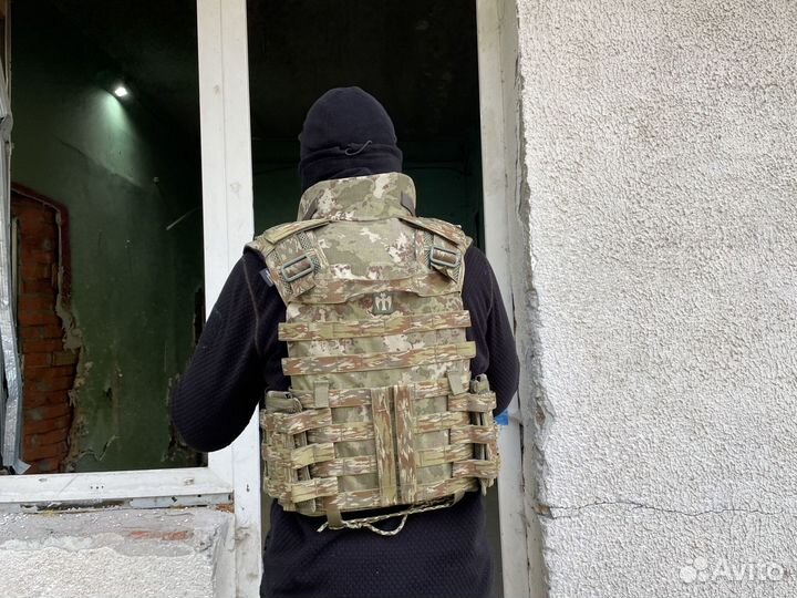 Жилет с карманами для патронов