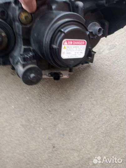 Фары Мазда 3 бк хэтчбек ксенон комплект