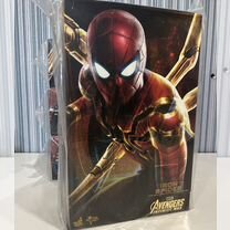 Hot toys Avengers Spider-Man Iron Spider