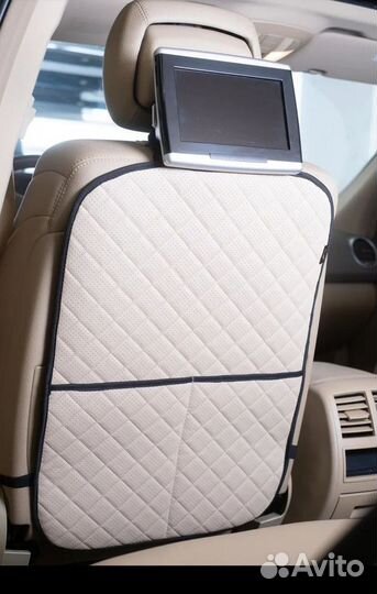 Накидка на сиденье с карманами защитная 44-60 с
