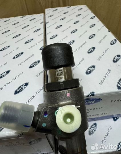 Форсунки оригинал Ford Transit 1746967