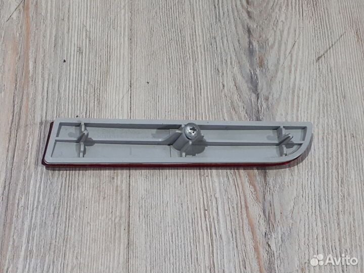 Катафот Отражатель заднего бампера Mitsubishi lanc