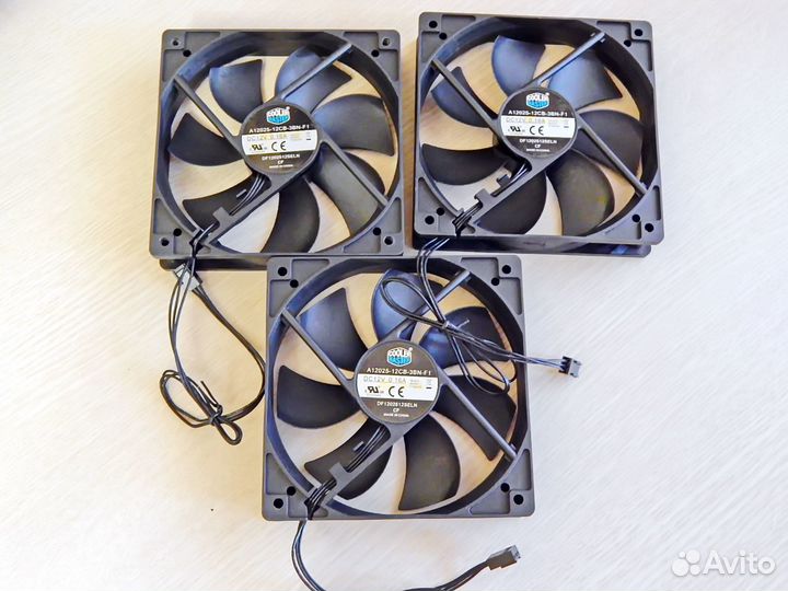 Корпусной вентилятор Cooler Master 120x120mm