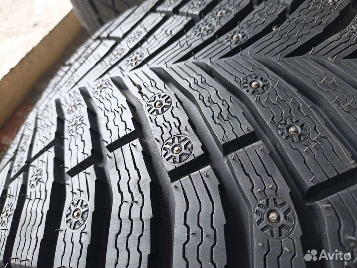 Michelin X-Ice North 4 245/35 R20