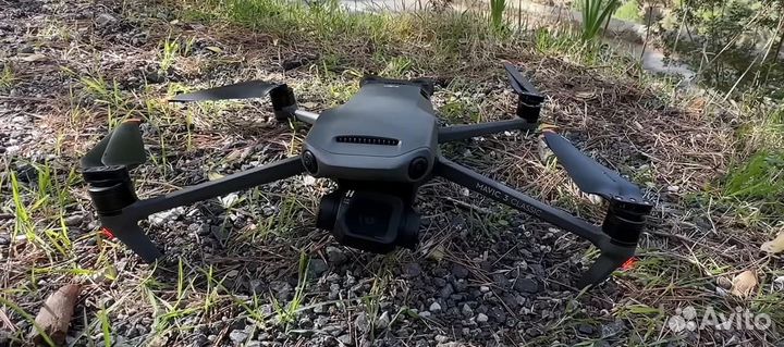 Квадрокоптер DJI Mavic 3 Classic