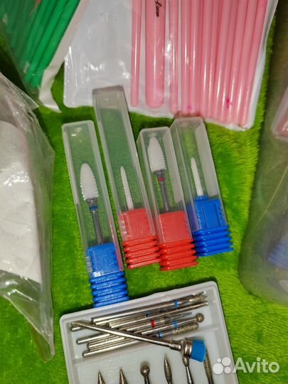 Аппарат для маникюра, лампа для маникюра, и т.д