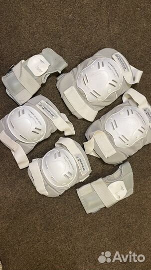 Защита для роликов комплект