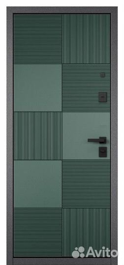 Дверь входная железная в квартиру