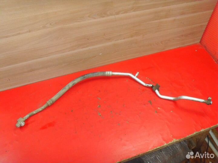 Трубка кондиционера 924802F100 Nissan Primera P11E