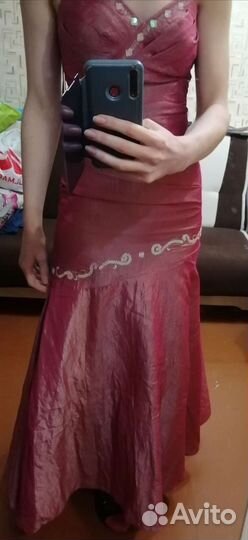 Платье на выпускной в пол