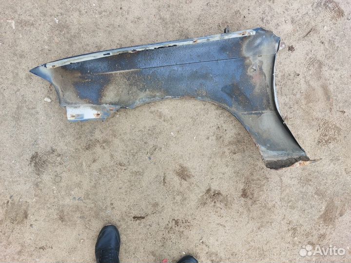 Крыло переднее правое на Daewoo nexia N100 N150