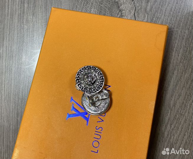 Серьги versace