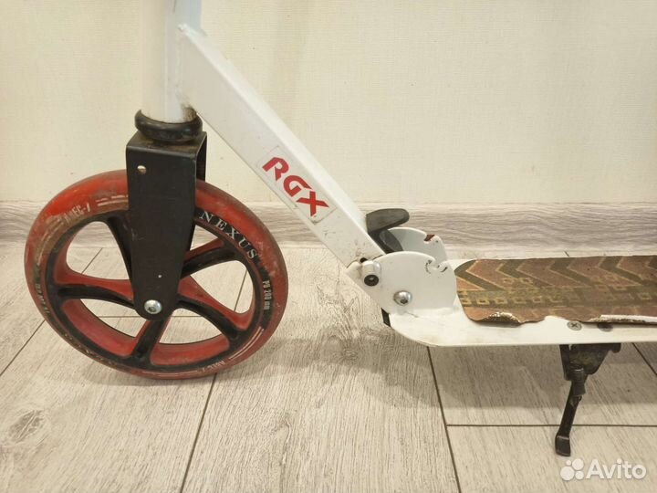 Самокат Nexus RGX 200 мм