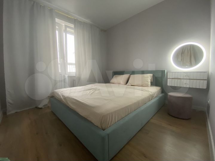 2-к. квартира, 52 м², 18/25 эт.