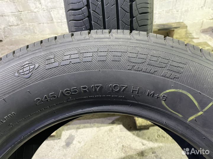 Michelin Latitude Tour HP 245/65 R17