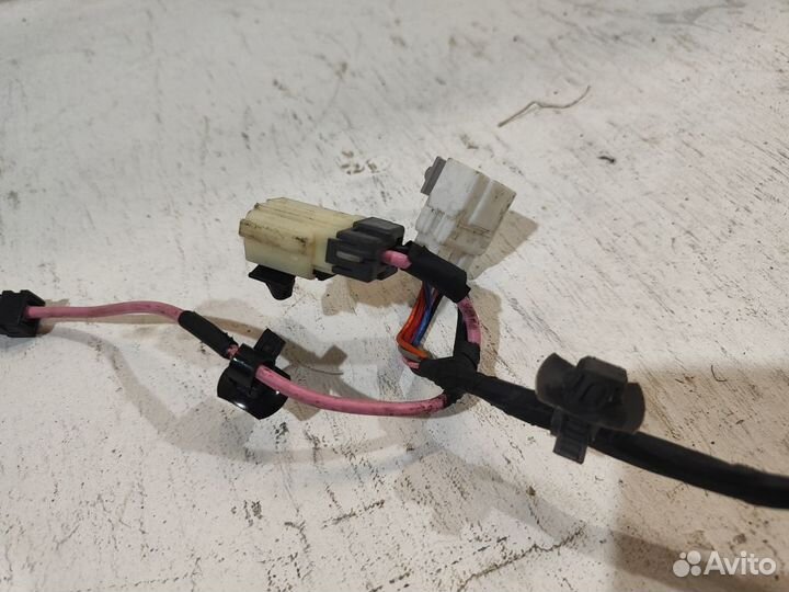 Проводка (коса) двери багажника