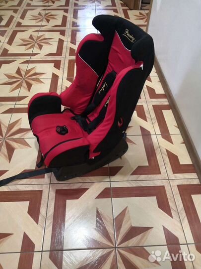 Детское автокресло