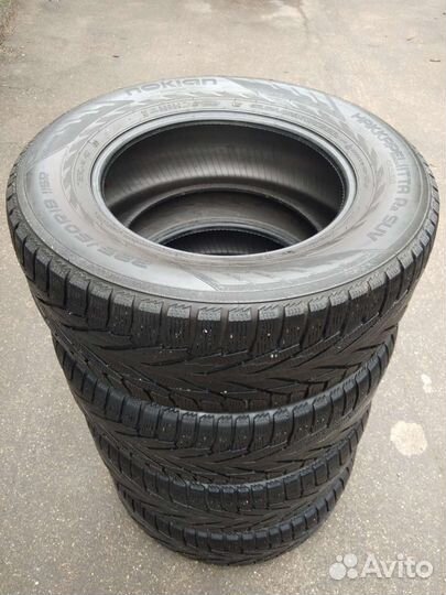 Nokian Tyres Hakkapeliitta R2 SUV 285/60 R18 116R