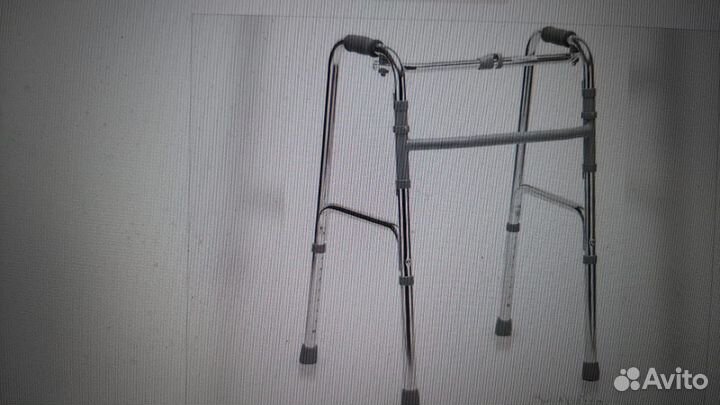 Ходунки для взрослых шагающие