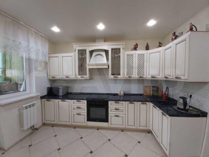 2-к. квартира, 64,9 м², 4/9 эт.