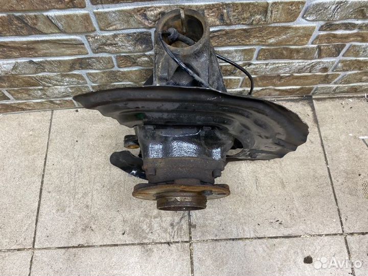 Цапфа/кулак поворотный передний правый BMW X4