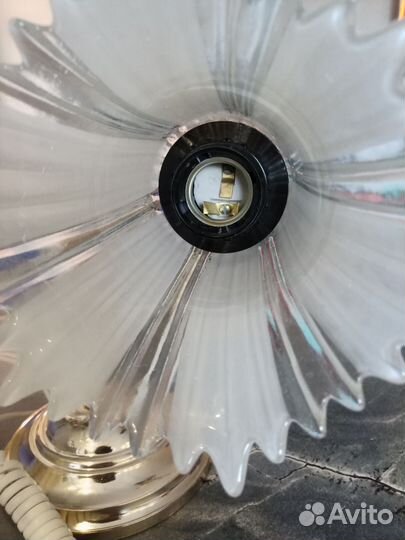 Настенный светильник бра