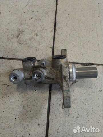 Главный тормозной цилиндр Hyundai Solaris