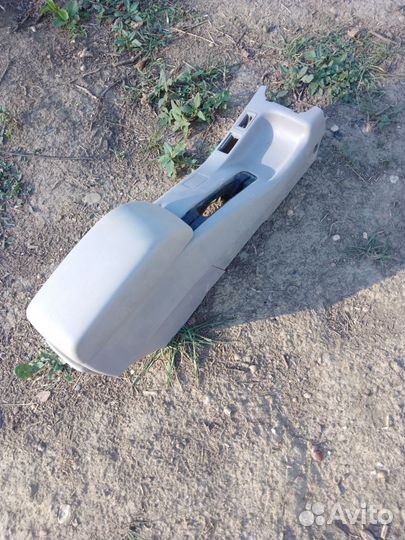 Детали салона пластик Toyota Corolla ee111