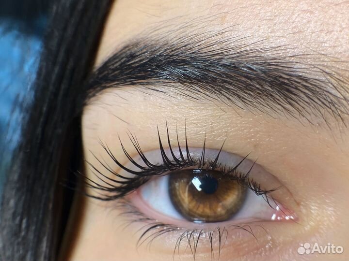 Оформление бровей с окрашиванием