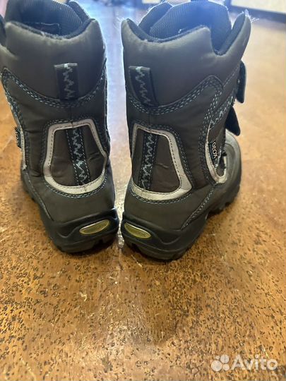 Новые ботинки Geox