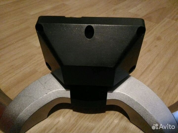 Подставка для телевизора