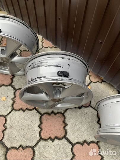 Литые диски 4 штуки R16