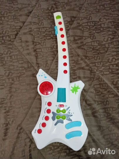 Гитара игрушка