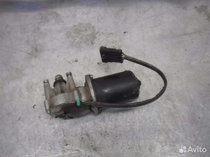 Моторчик стеклоочистителя передний Лада Гранта