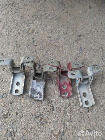 Петли двери