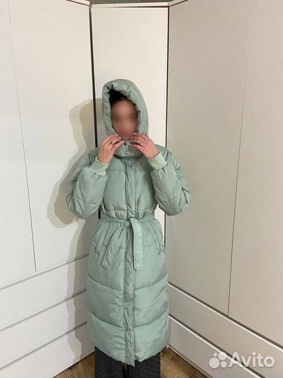 Пуховик женский длинный