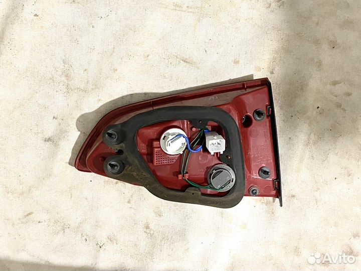 Фонарь 92404A2300 от Kia Ceed JD