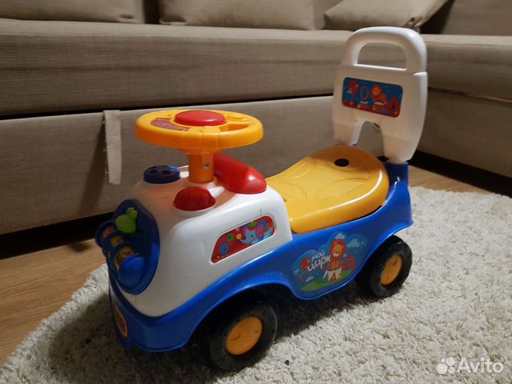 Машинка-каталка