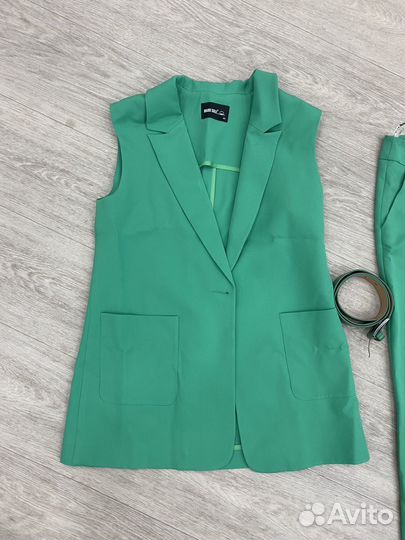 Костюм брючный