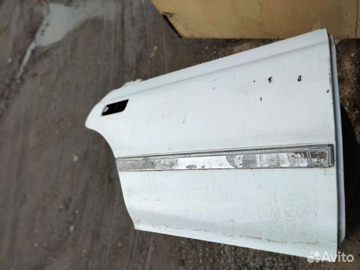 Дверь gx81 Марк чайзер