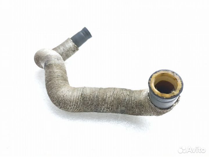 Патрубок системы охлаждения Volvo Xc70 3 2.4