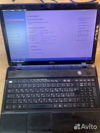 Ноутбук fujitsu i3/8gb/ssd AH531