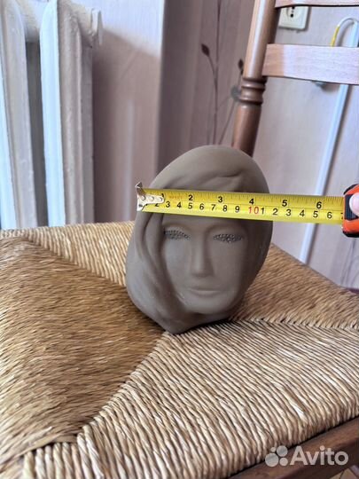 Скульптура для интерьера голова женщины